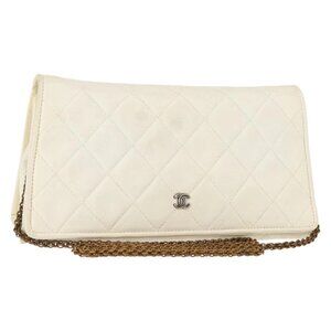 CHANEL Matelasse Chain Shoulder Bag Lamb Skin White Gold CC Auth 148797